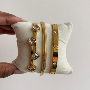 Golden Pulse Golden Pulse