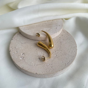 Margot Studs Gold Margot Studs Gold