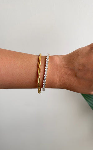 Twist & Glow Twist & Glow