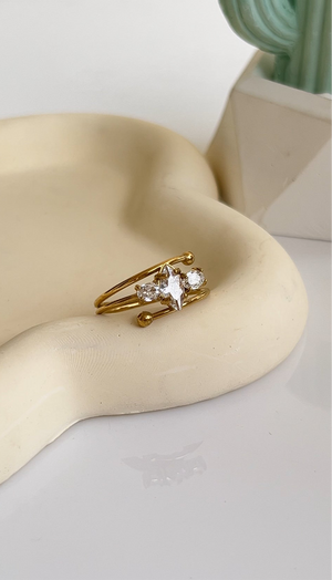White Nova ring White Nova ring