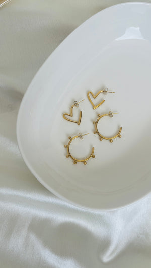 Mystic elegance Mystic elegance