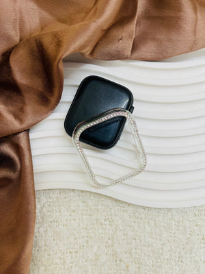White Glam Apple Watch Case White Glam Apple Watch Case