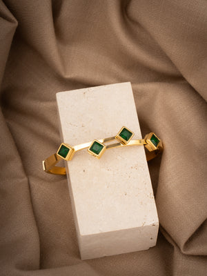 Emerald 4 stone kada Emerald 4 stone kada