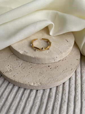 Creeper Pearl Ring Creeper Pearl Ring