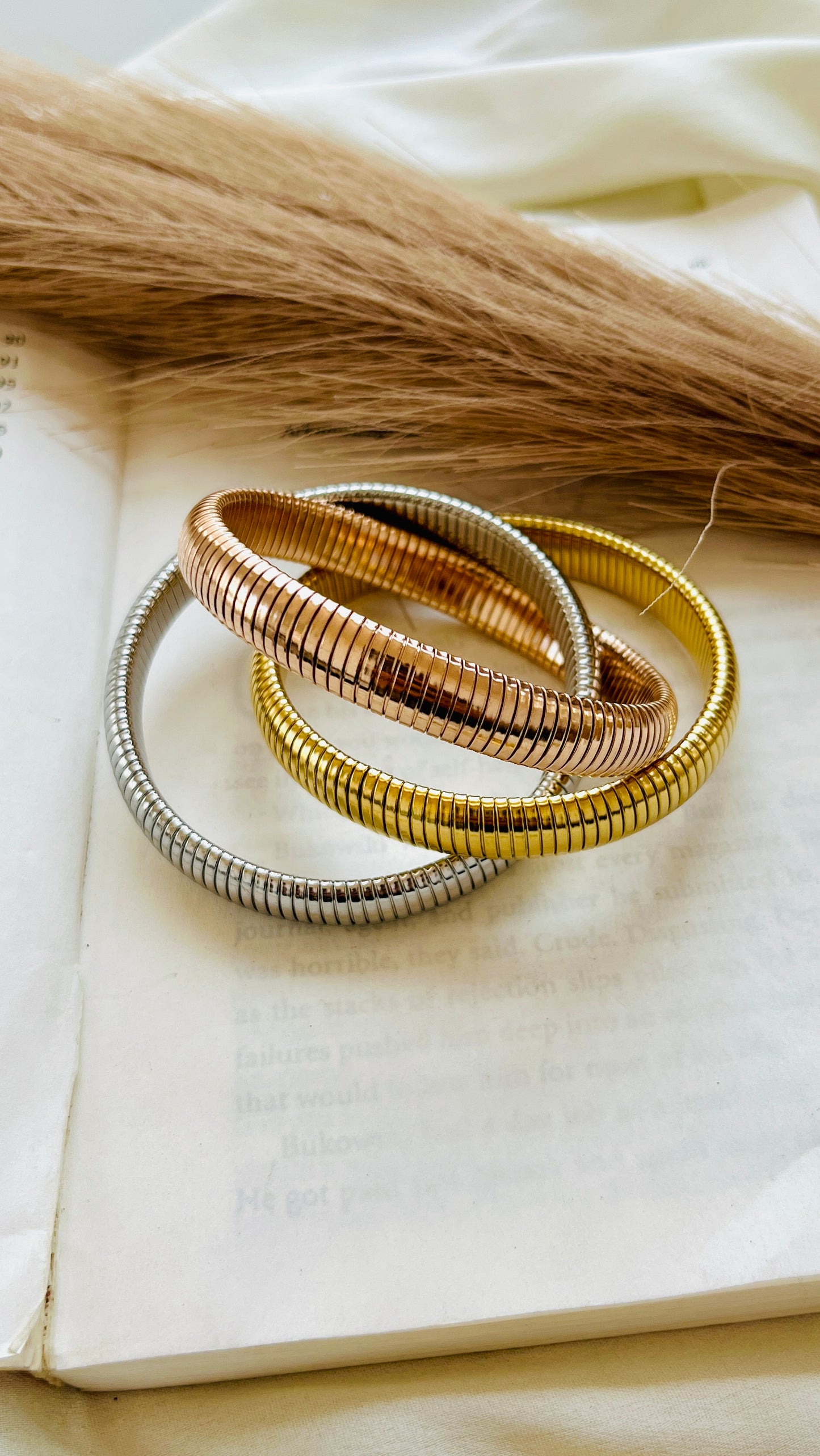 Snake bangle tricolour