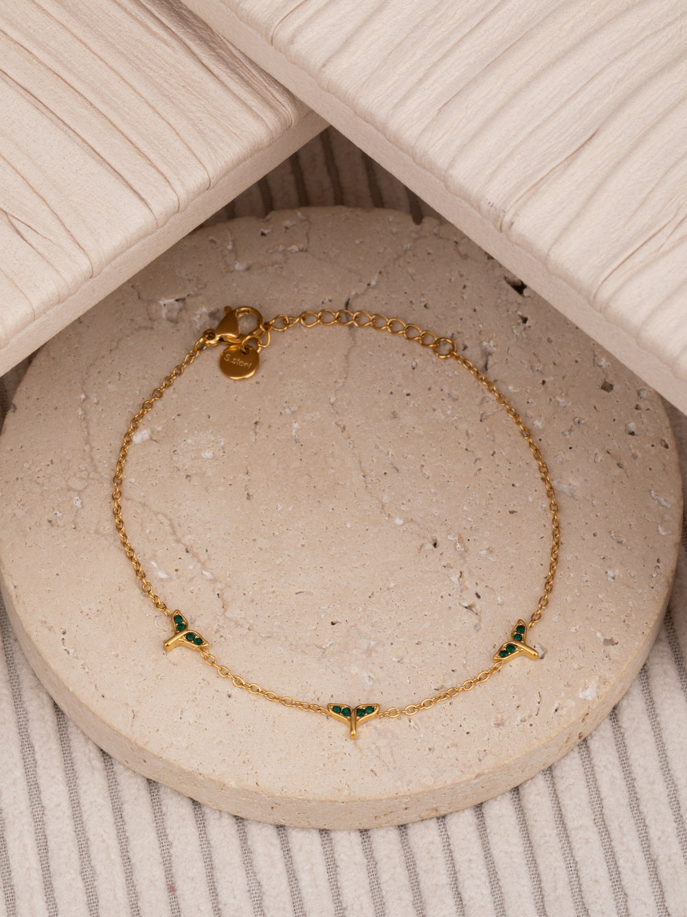 Mermaid Stone Emerald Bracelet