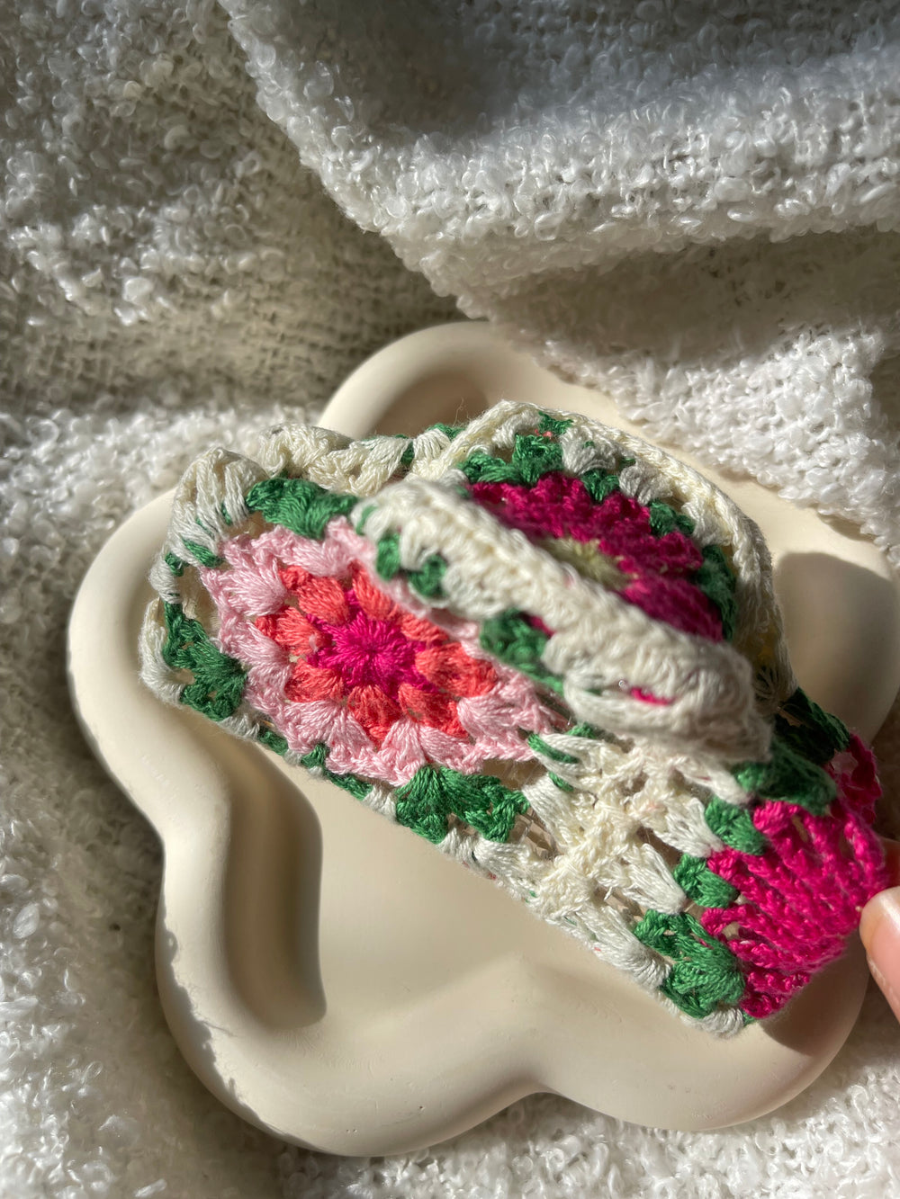 Magenta Crochet Claw