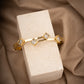 White 4 stone kada