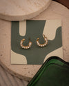 C stone studs small