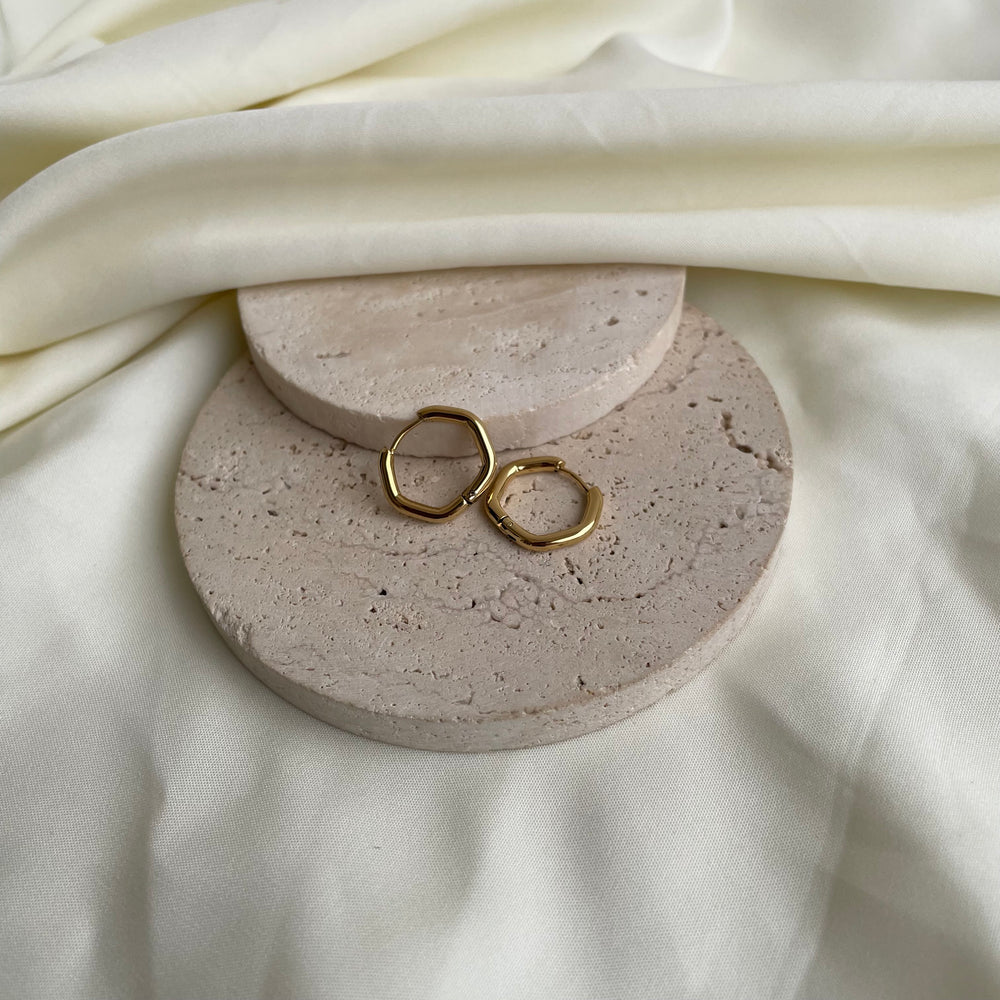 Hexagon Hoops