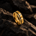 Gold ring black with stone men