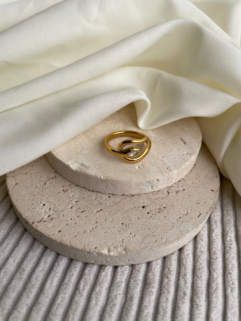 Snake ring