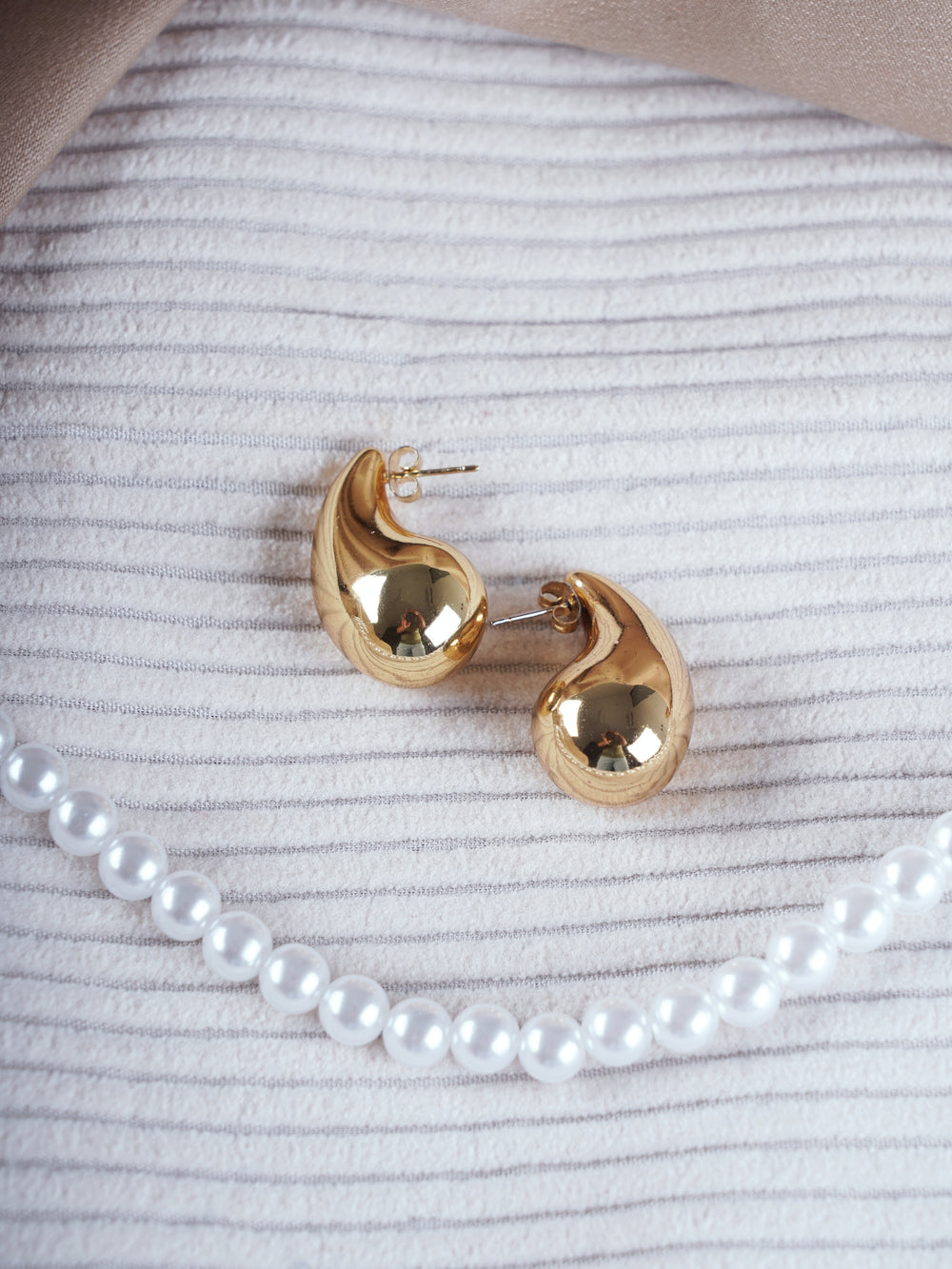 Hadid Earrings Big