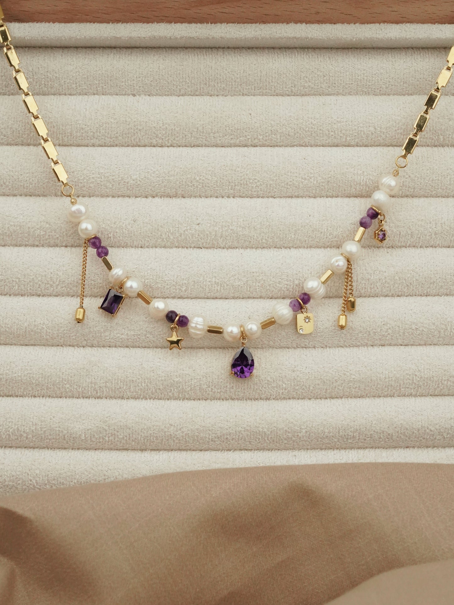 Lavender luxe stone chain