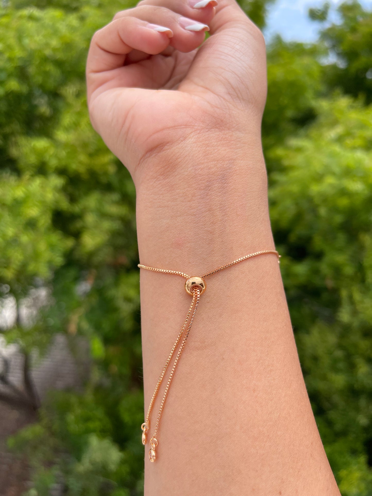 Adjustable heart bracelet