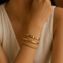 Noor luxe stake