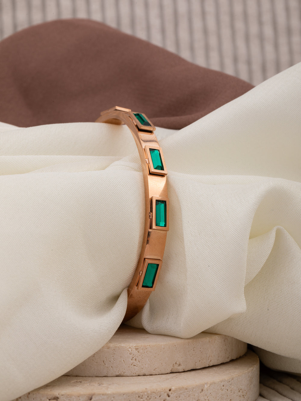 Emerald stone kada - rose gold