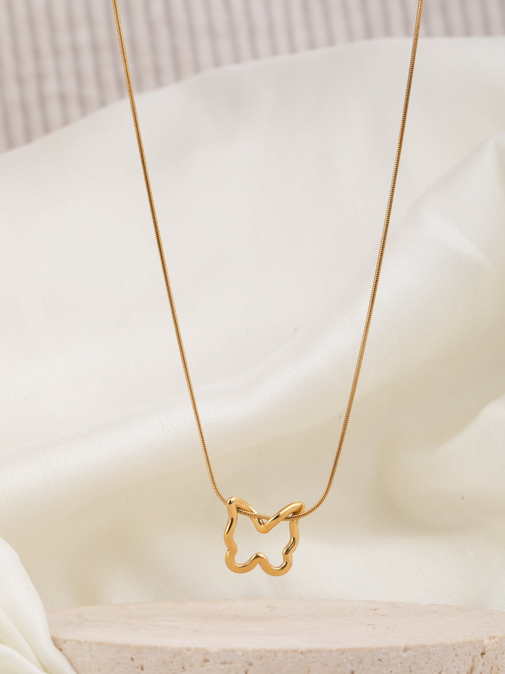 Hollow Butterfly Chain