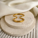 Double hoop ring