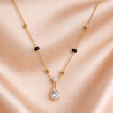 Noor Teardrop set