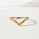 Curvy ring