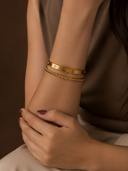 Timeless gold pair