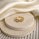 Bow stone ring