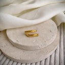 Tiara ring
