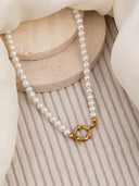 Pearl charm lock chain