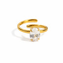 Classic solitaire ring