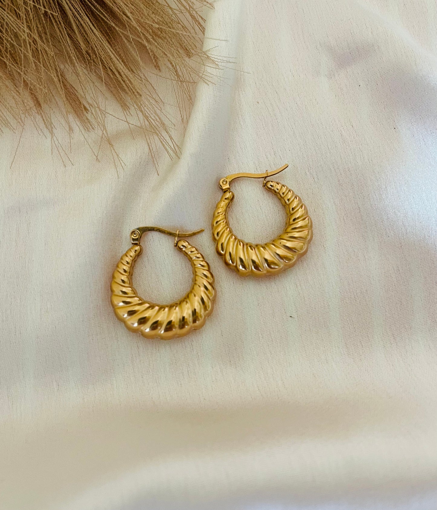 Croissant Lola hoops